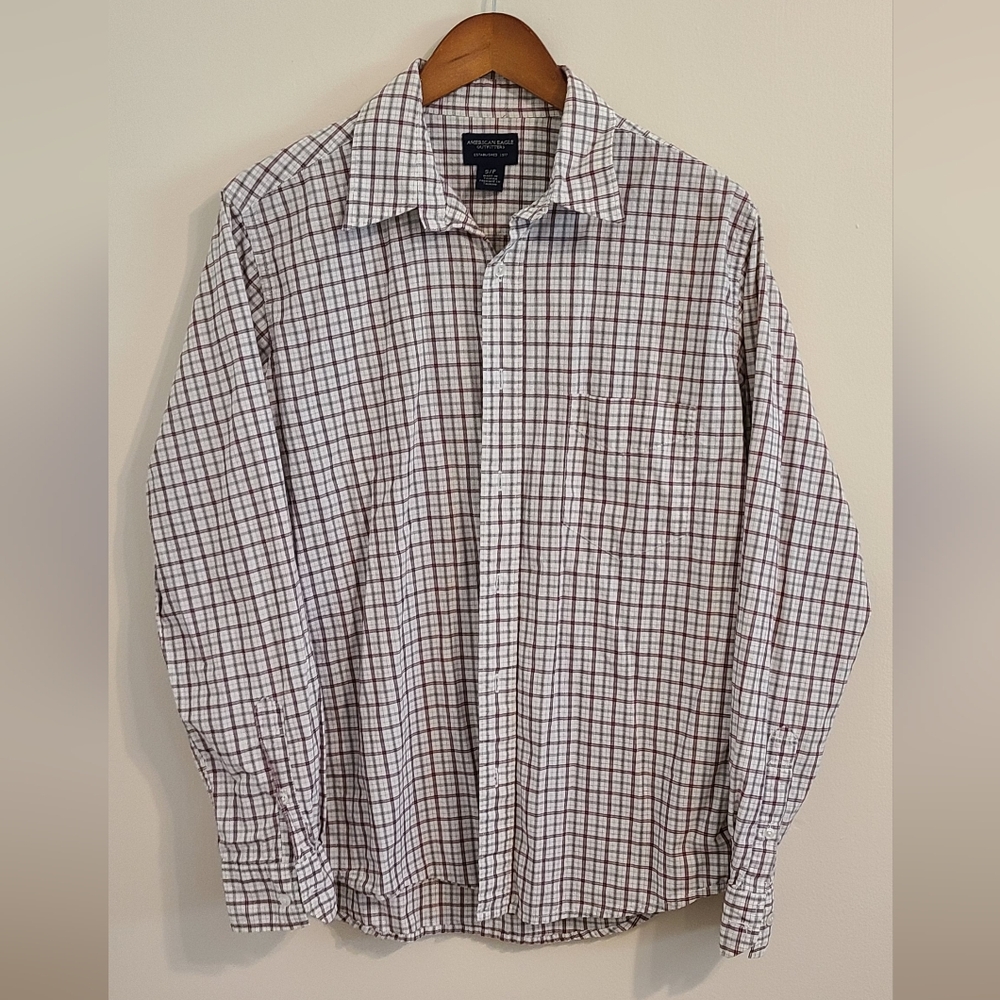 American Eagle Plaid Buttonup Shirt